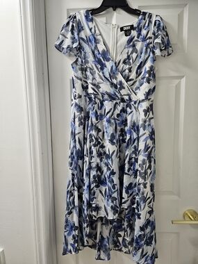 DKNY White Floral High-Low Dress with Blue and Navy Blooms Size 12